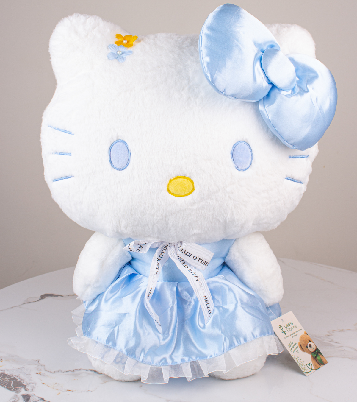 Peluche de Hello Kitty Clásico Celeste