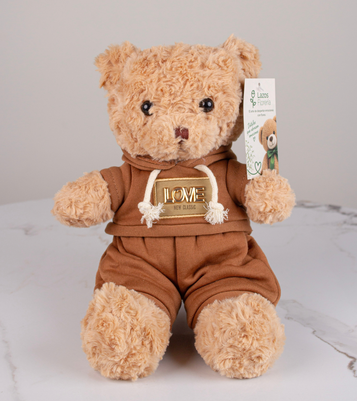 Peluche de Osito con Conjunto Deportivo "LOVE"
