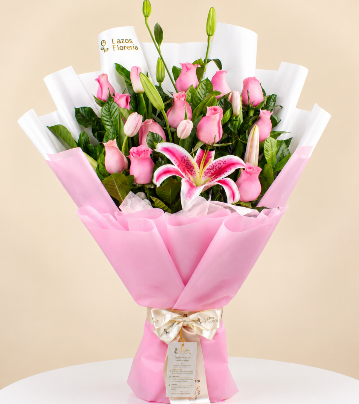 Arreglo Primaveral de Tulipanes, Rosas y Lirios
